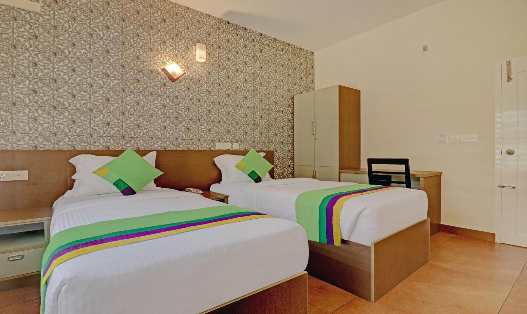 Treebo Golden Terminal, Kochi Airport Hotel Luaran gambar